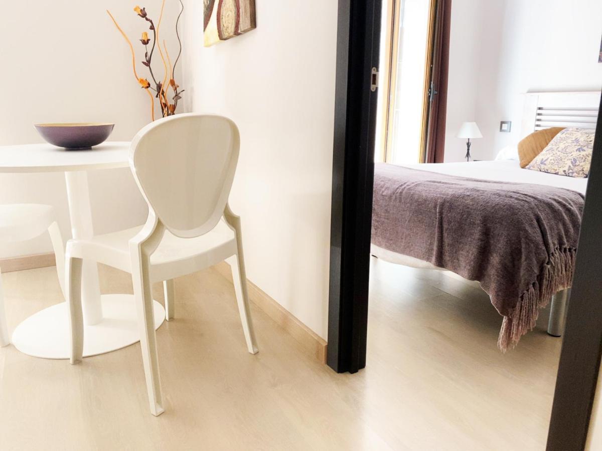 Apartamentos Lorione Olite Dış mekan fotoğraf
